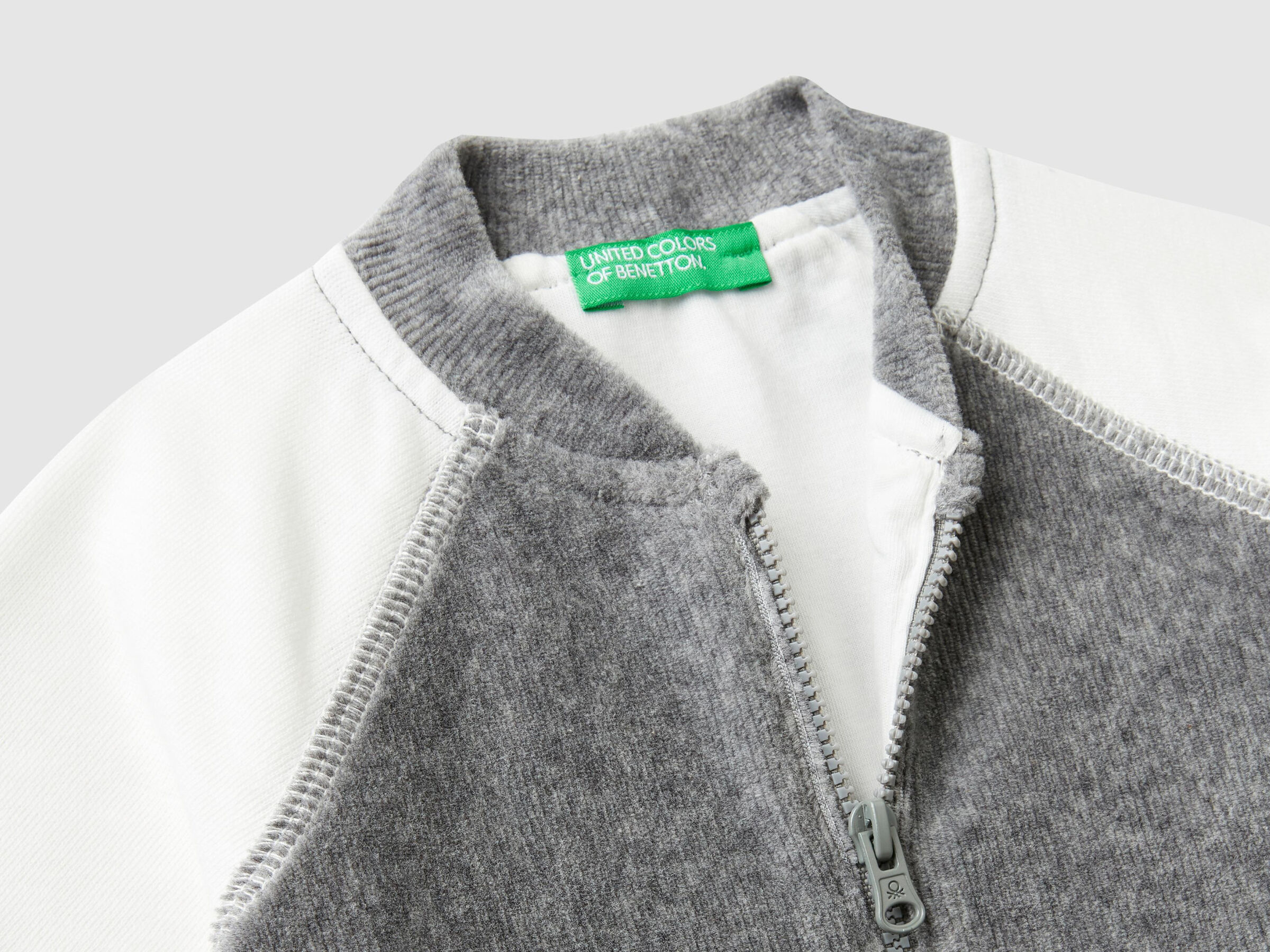 Sweatshirt im Bomber-Stil image number null