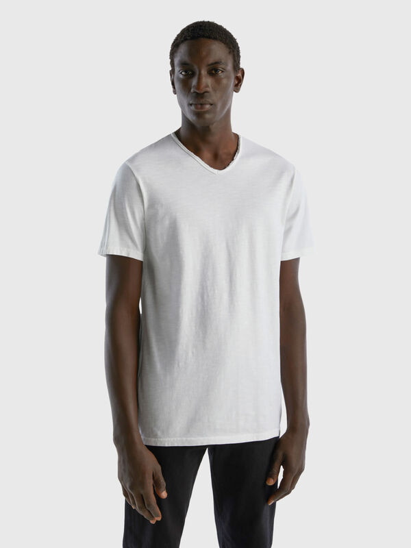 T-shirt 100% cotone con scollo a V Uomo