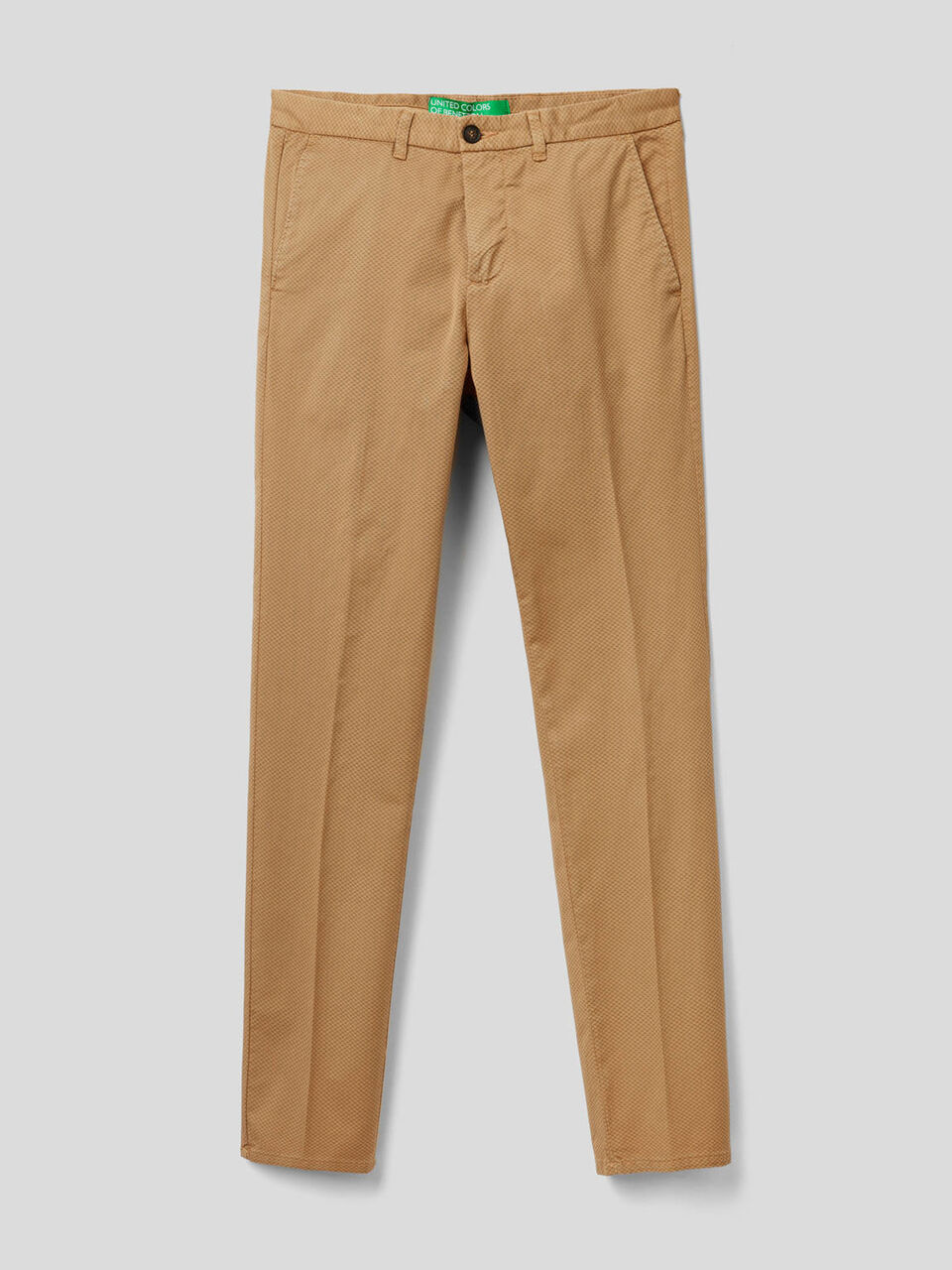 Slim-Fit-Chinos aus elastischer Baumwolle image number 1
