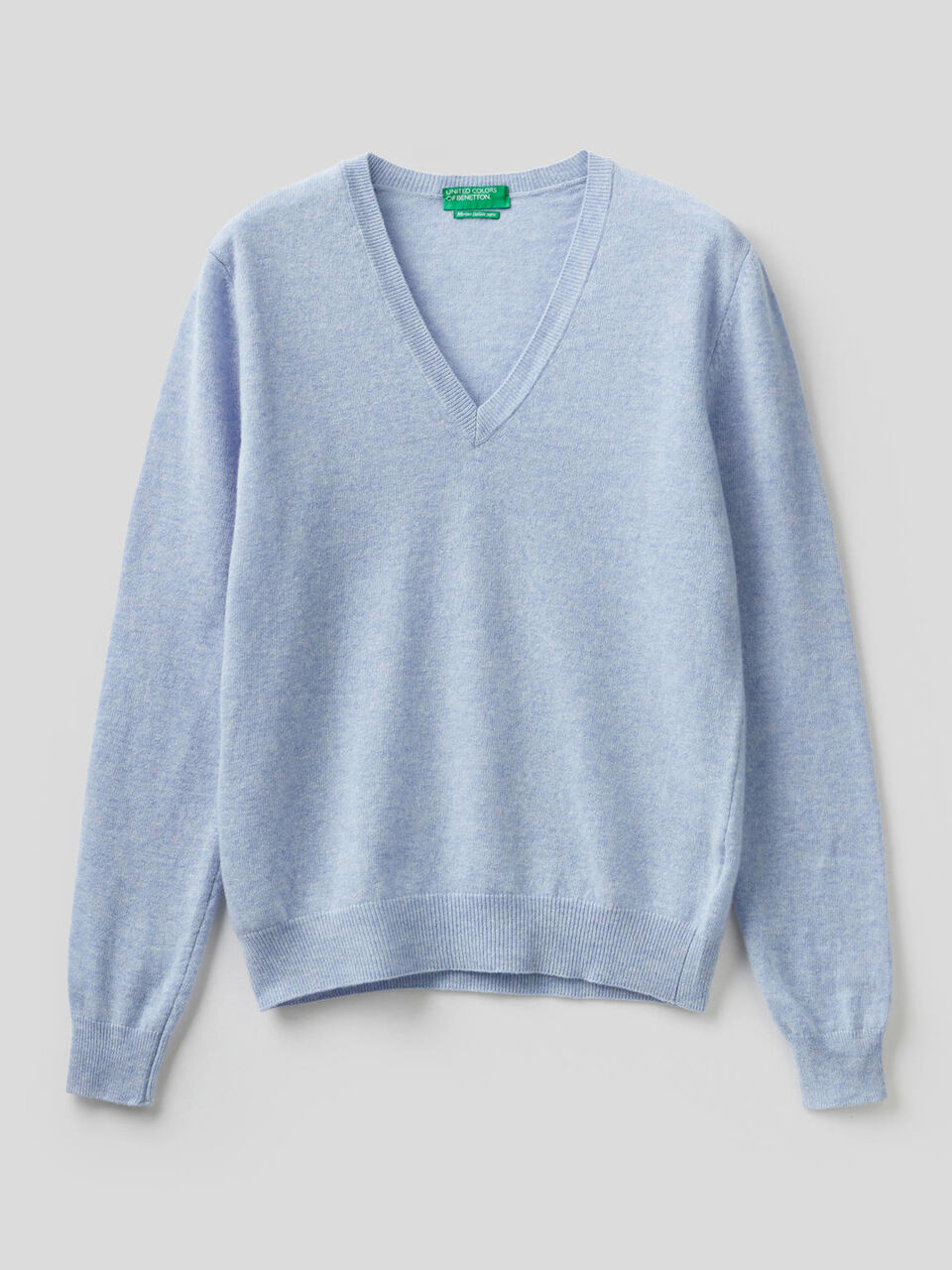 Maglia con scollo a V in pura lana vergine image number 1